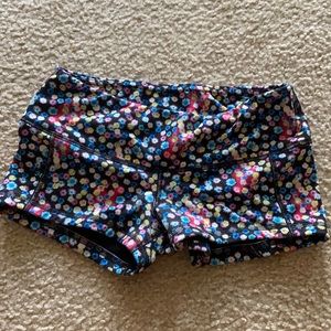 Fleo low rise contour size small shorts